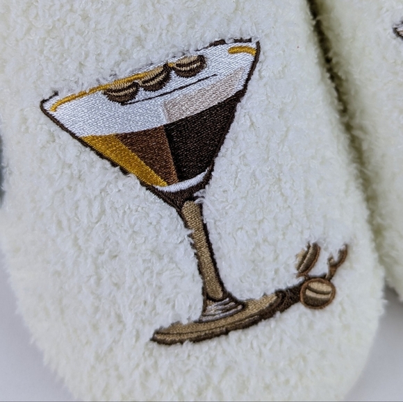Espresso Martini Slipper Embroider Sherpa  Memory Foam Slip On Ivory M (7/8) NWT - Picture 3 of 14